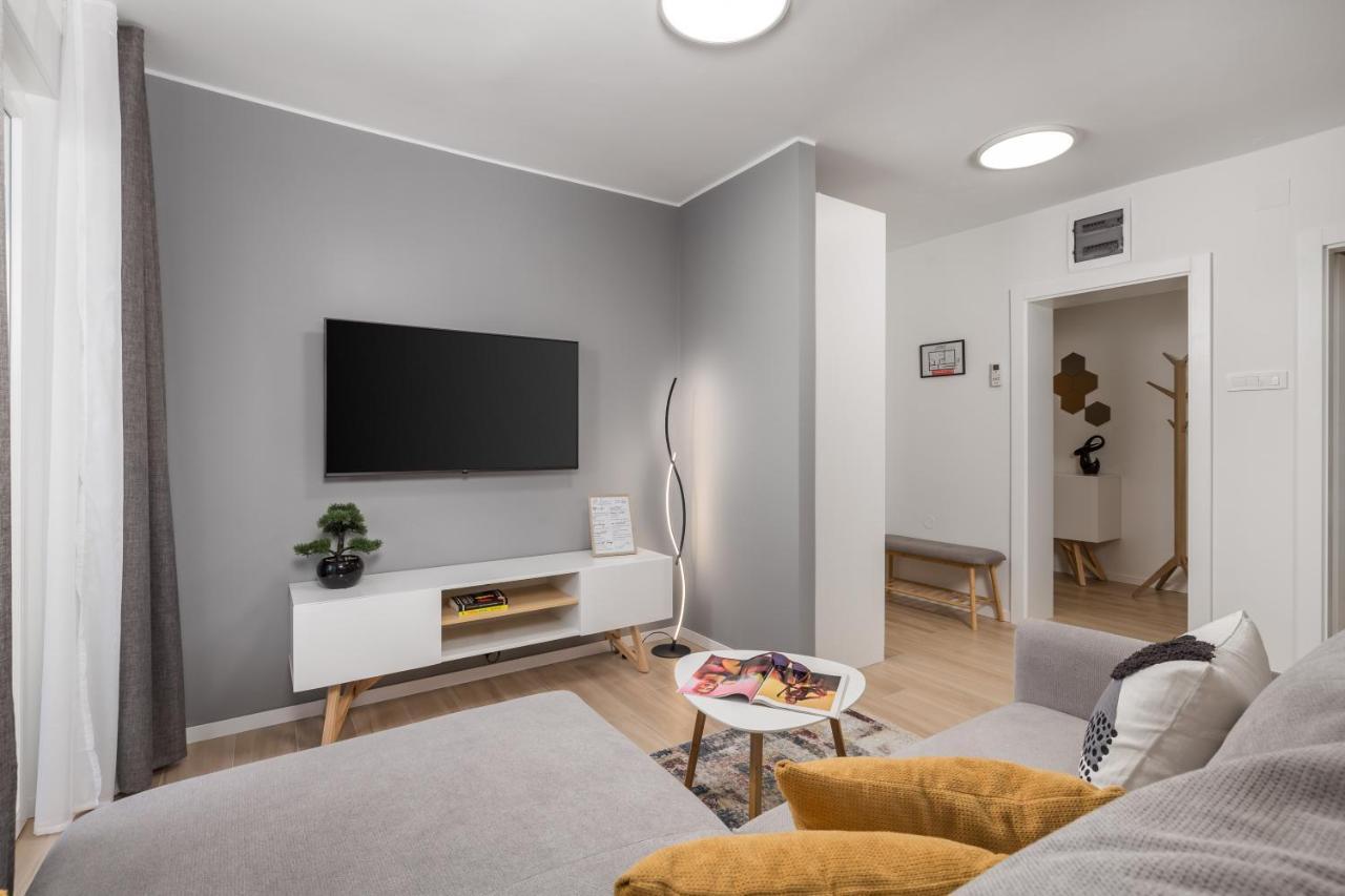 Modern Apartment Di Piu With Free 20M2 Garage Parking Rijeka Buitenkant foto
