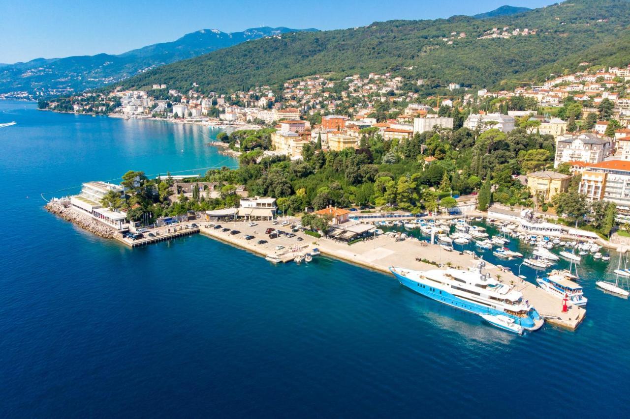 Modern Apartment Di Piu With Free 20M2 Garage Parking Rijeka Buitenkant foto